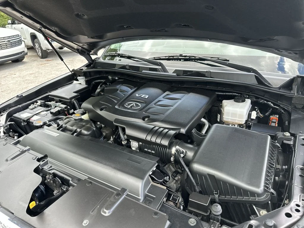 Certified Used 2024 Anthracite Gray INFINITI LUXE image 30