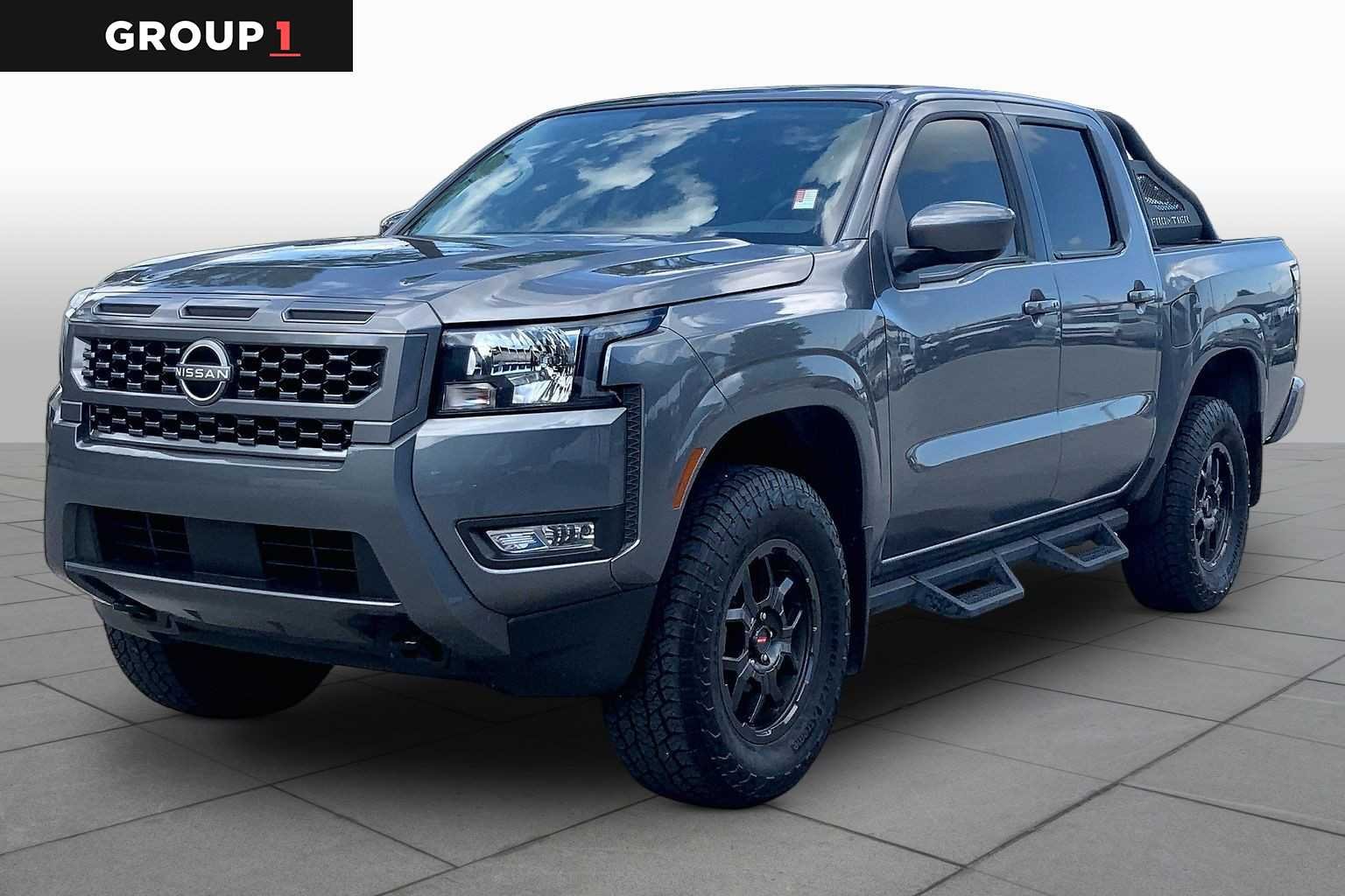 2025 Nissan Frontier SV Crew Cab 4X4 SWB's photo