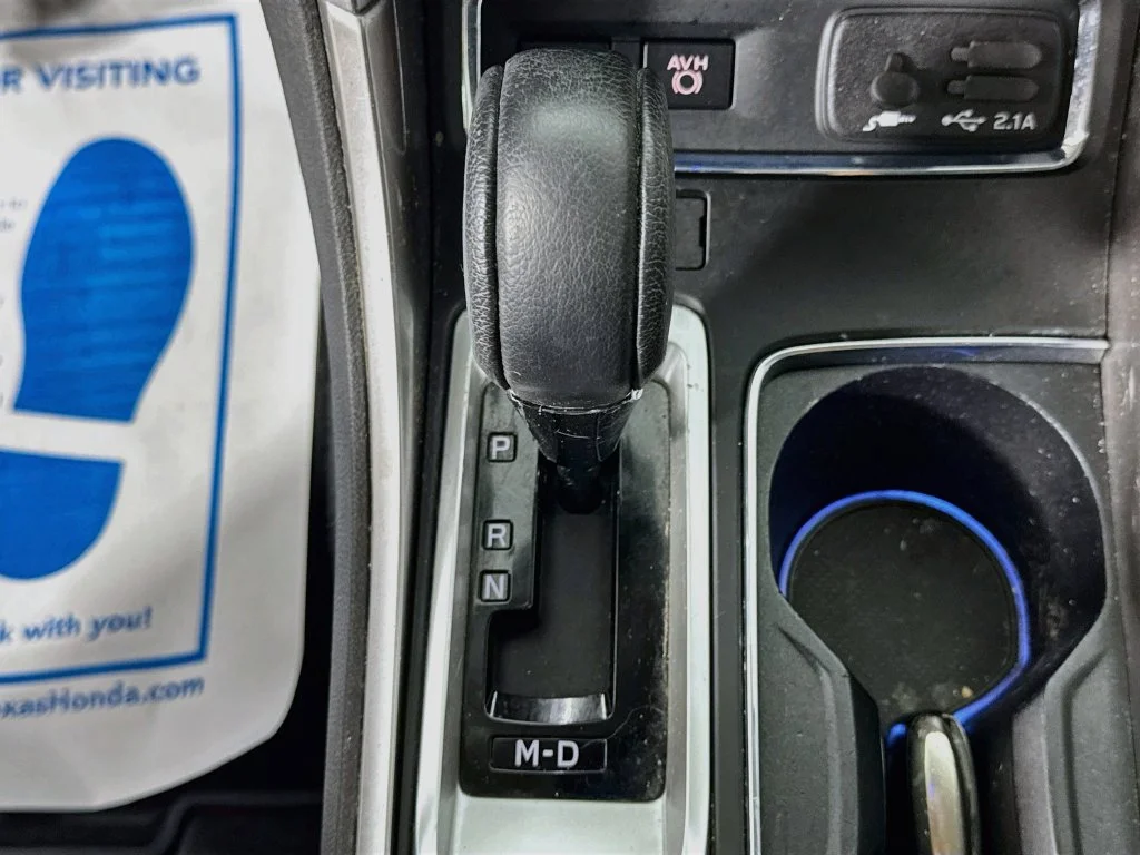 Used 2020 Ice Silver Metallic Subaru Limited image 20