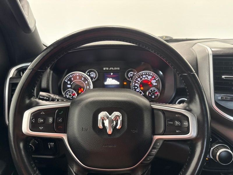 Used 2023 White Ram Big Horn/Lone Star image 23