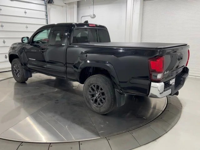 Used 2022 Black Toyota SR5 image 2