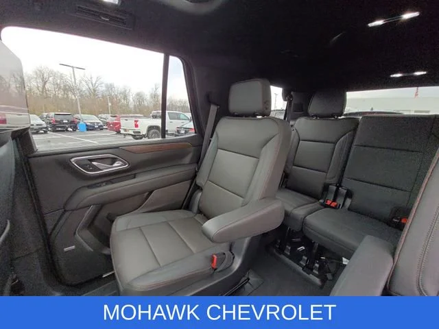 Used 2023 Black Chevrolet High Country image 14