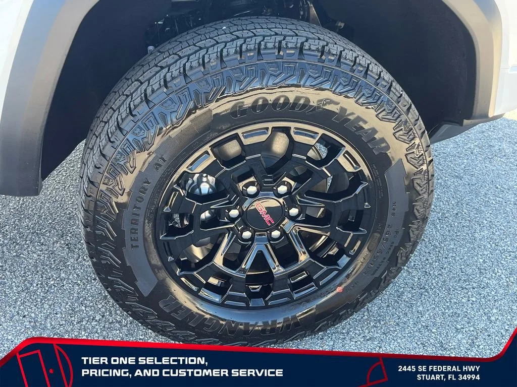 New 2026 Summit White GMC Elevation image 21