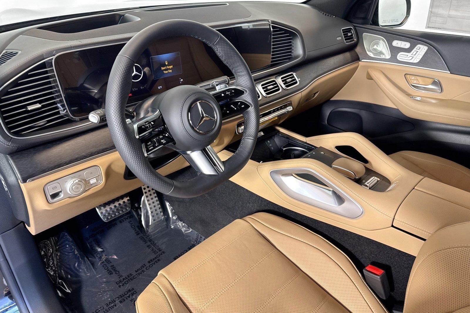 New 2026 Black Mercedes-Benz GLS 580 image 9