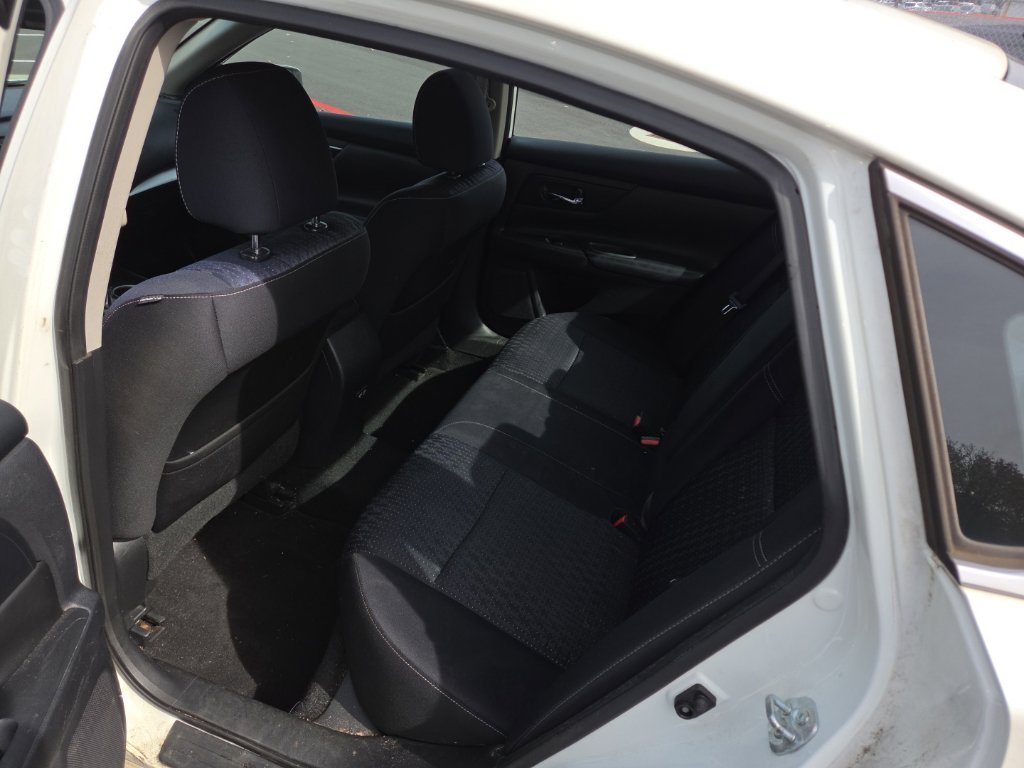 Used 2017 White Nissan 2.5 S image 11