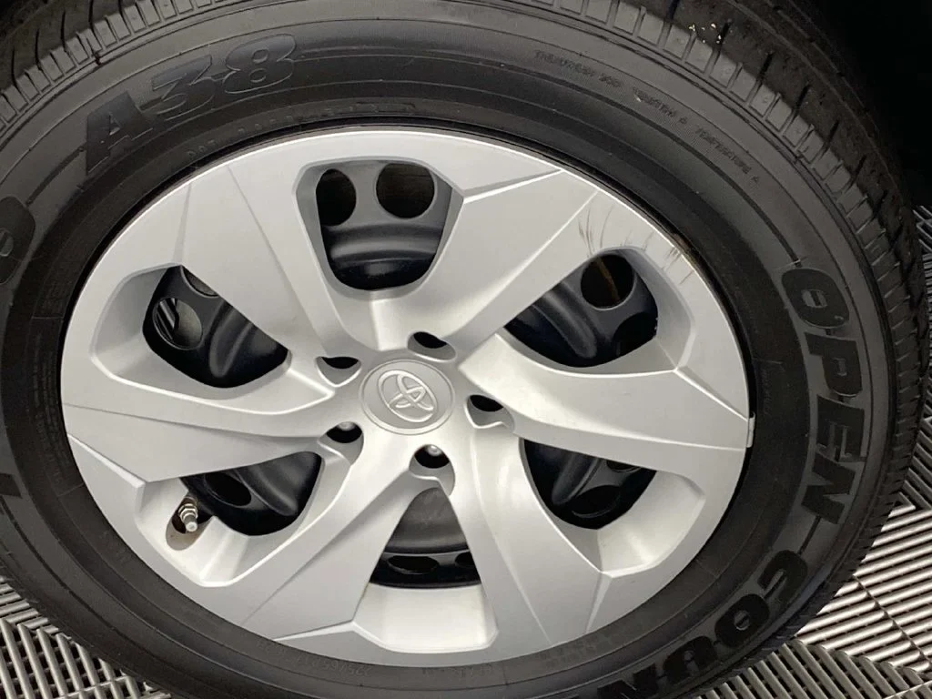Used 2024 Ice Toyota LE image 26