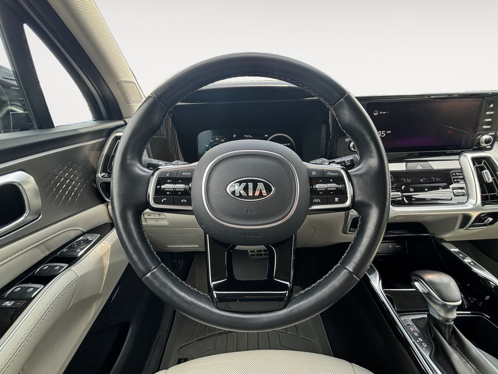 Used 2021 Silver Kia SX-Prestige image 12