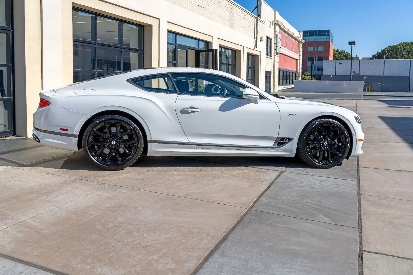 Used 2024 Arctica Bentley Speed image 21