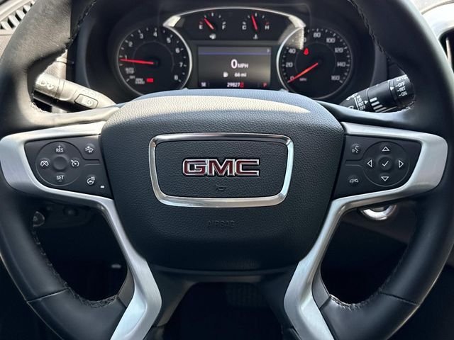 Used 2023 White GMC SLT image 17