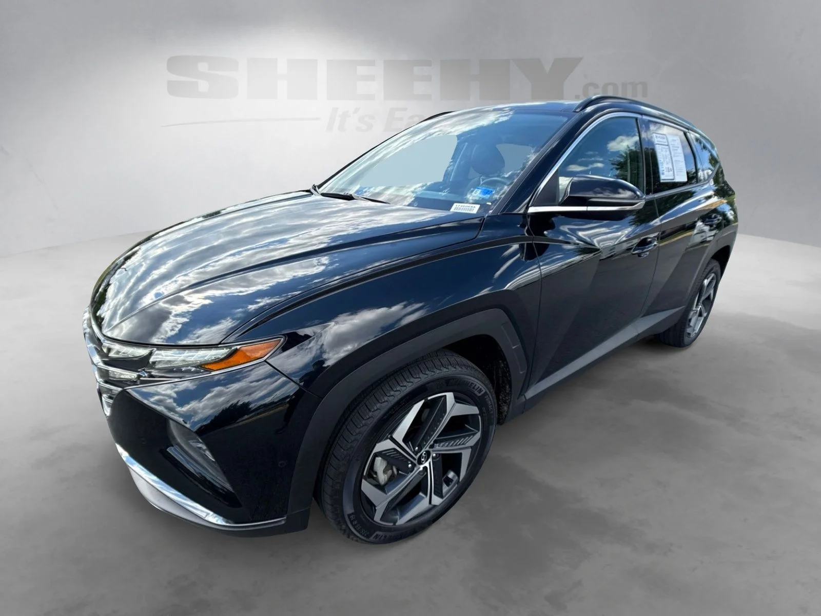 Used 2024 Black Hyundai Limited image 19
