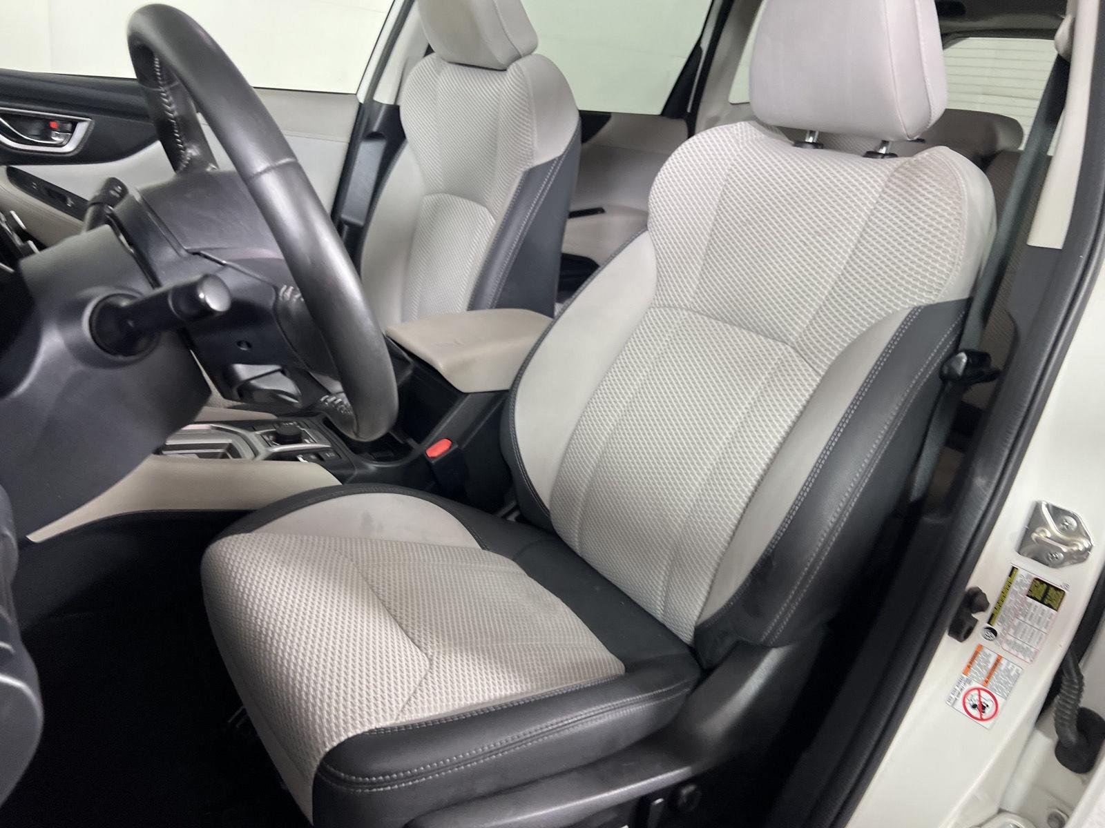 Used 2019 Crystal White Pearl Subaru Premium image 17