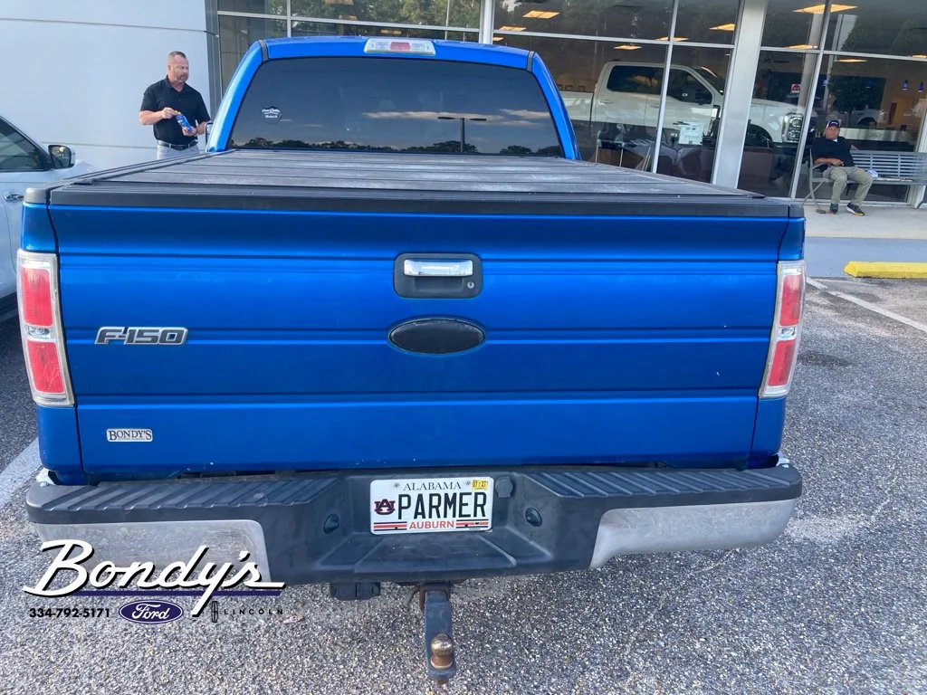 Used 2012 Blue Flame Metallic Ford XLT image 4