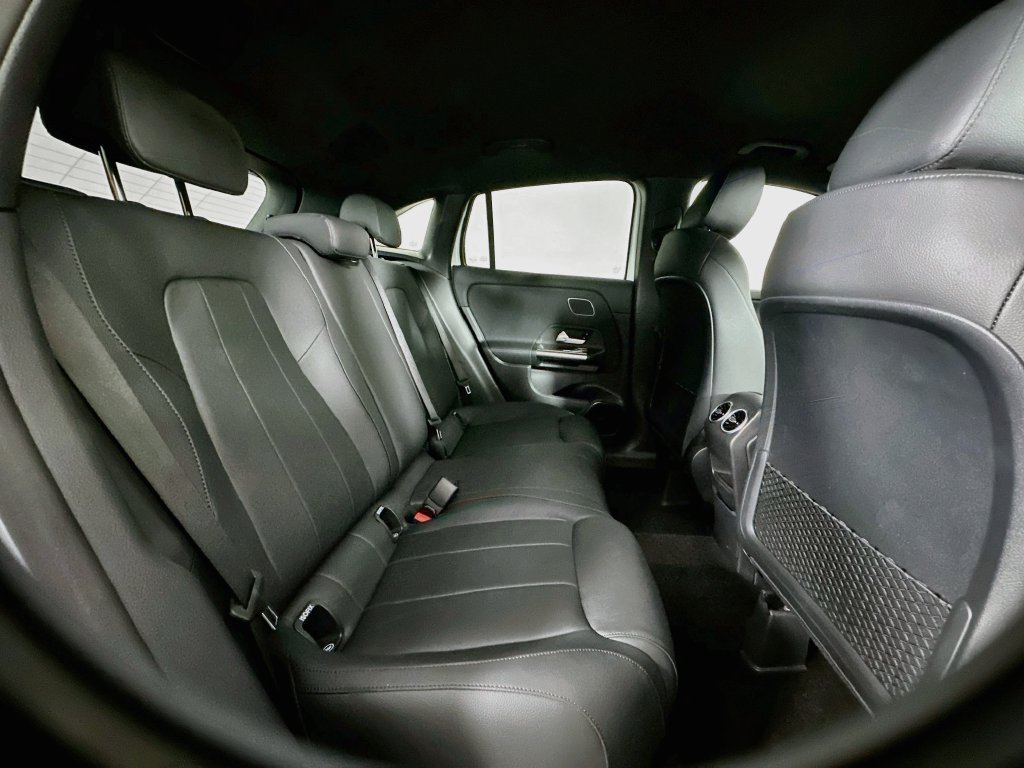 New 2026 Polar White Mercedes-Benz GLA 250 image 58