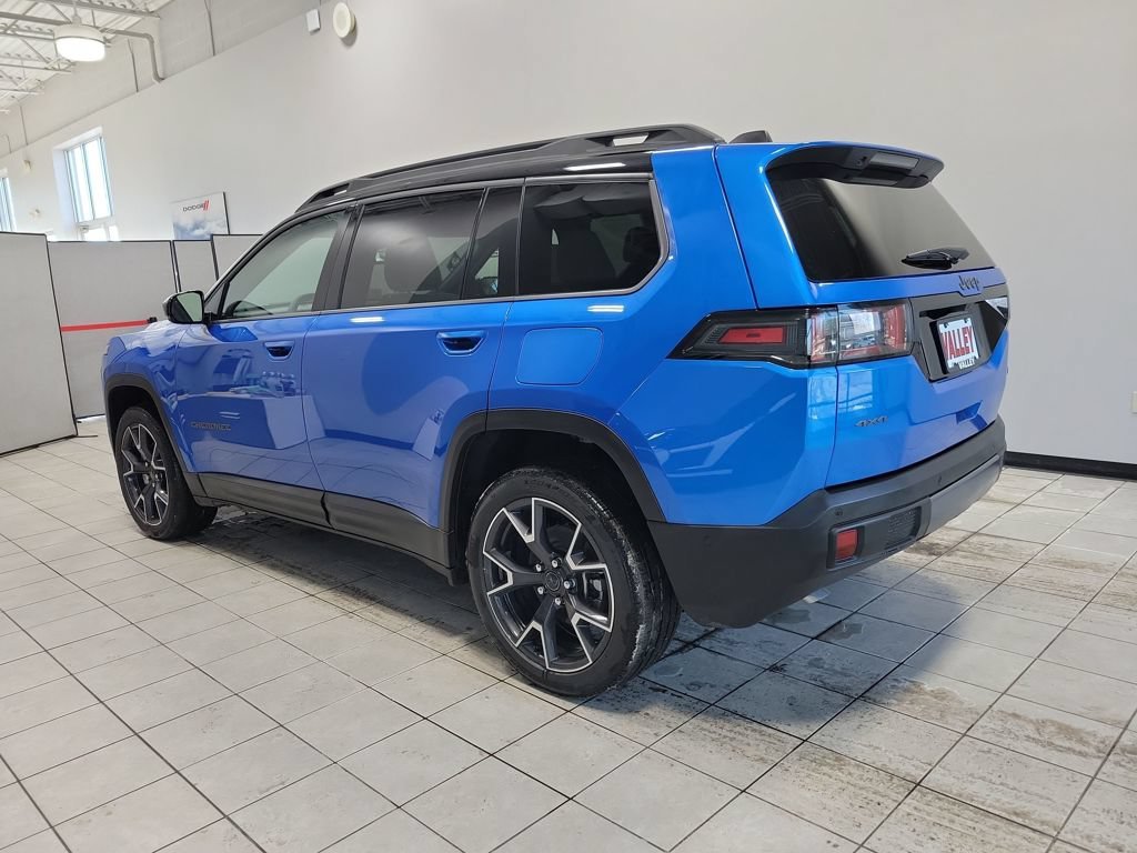 New 2026 Hydro Blue Pearl-Coat Exterior Paint Jeep Overland image 5