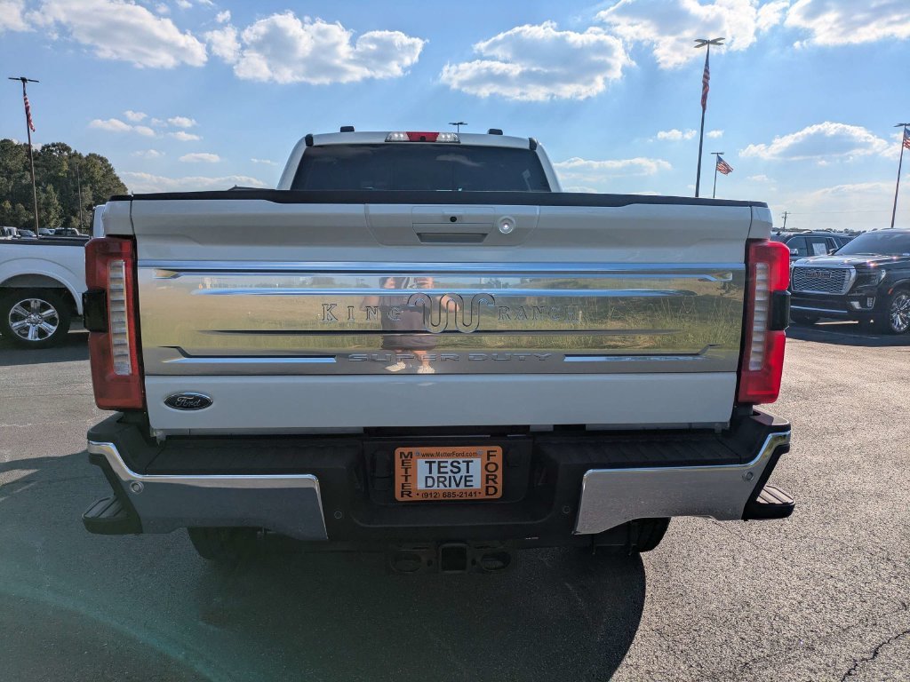 New 2026 Star White Metallic Tri-Coat Ford F-350® King Ranch® image 27