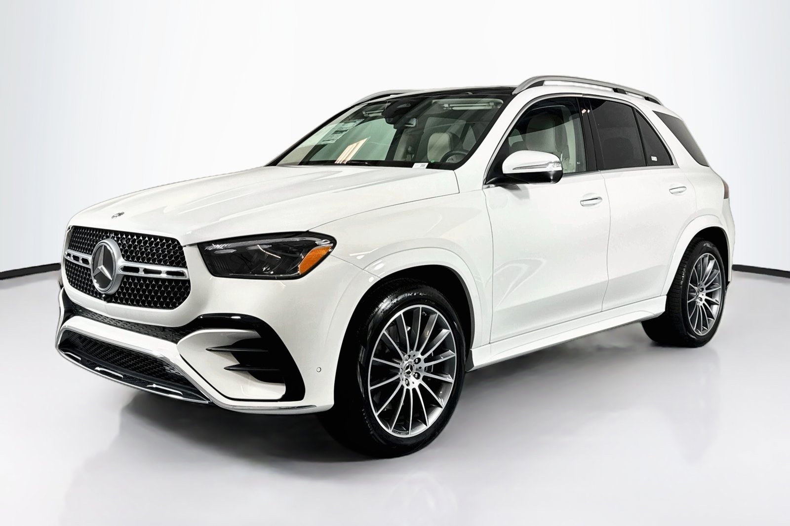 New 2026 Polar White Mercedes-Benz GLE 350 image 1