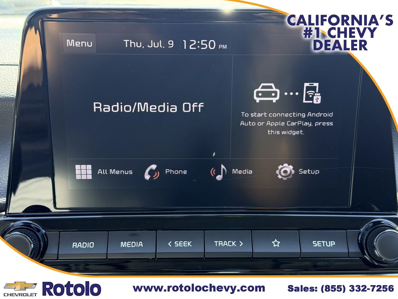 Used 2023 Aurora Black Kia LXS image 17