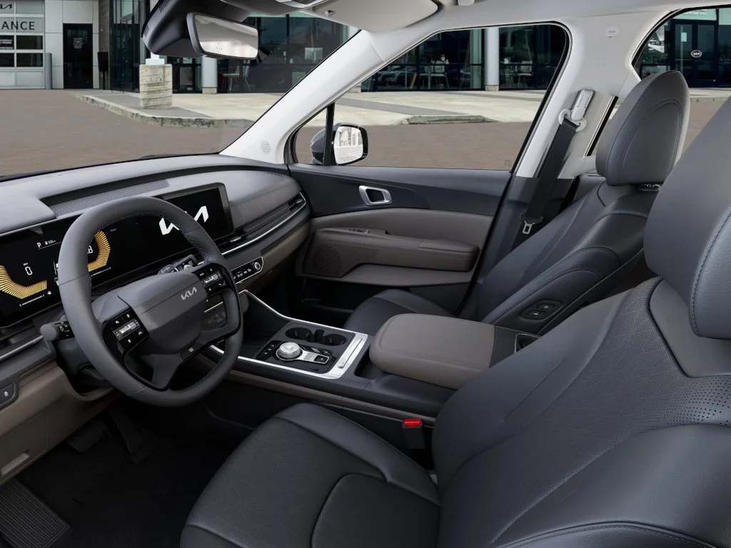 New 2027 Ceramic Silver Kia EX image 17