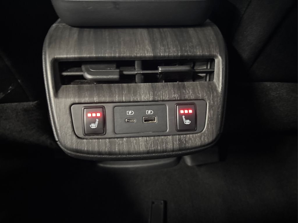 Used 2023 Gray Nissan ENGAGE image 35