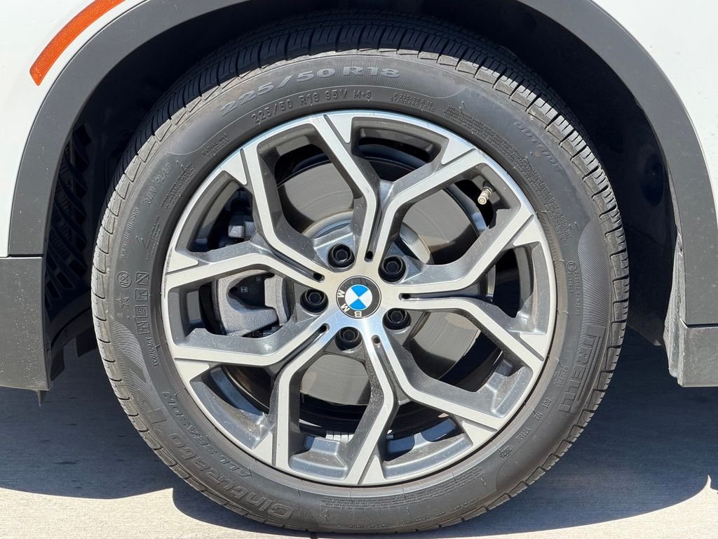 Certified Used 2023 White BMW sDrive28i image 7
