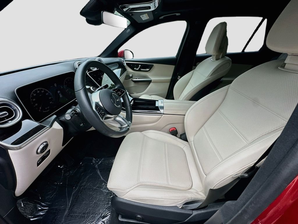 Certified Used 2026 Red Mercedes-Benz GLC 300 image 22