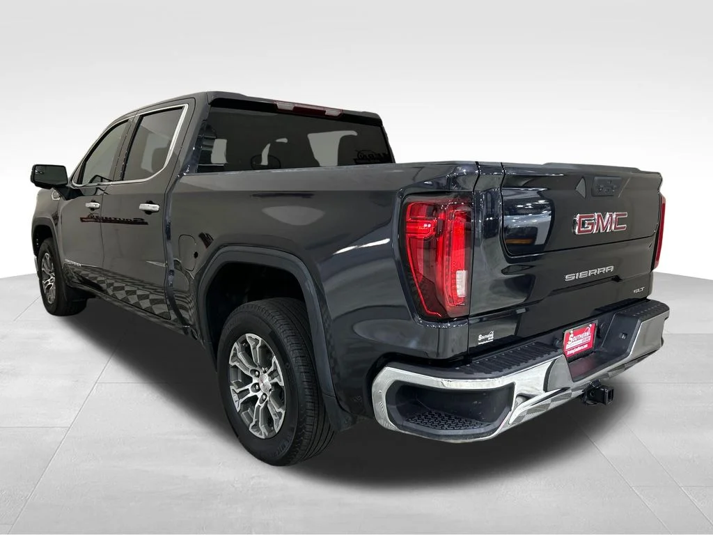 Used 2025 Silver GMC SLT image 3