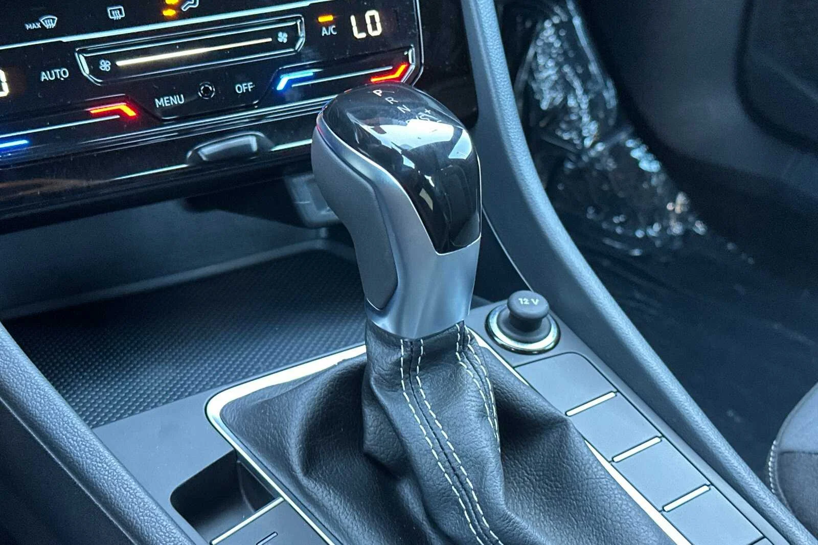 2026 Volkswagen Jetta Sport - Photo 20