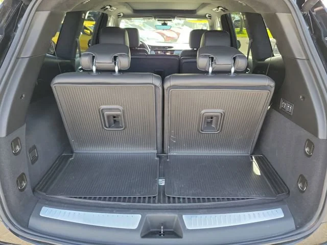 2025 Cadillac XT6 Premium Luxury - Photo 10