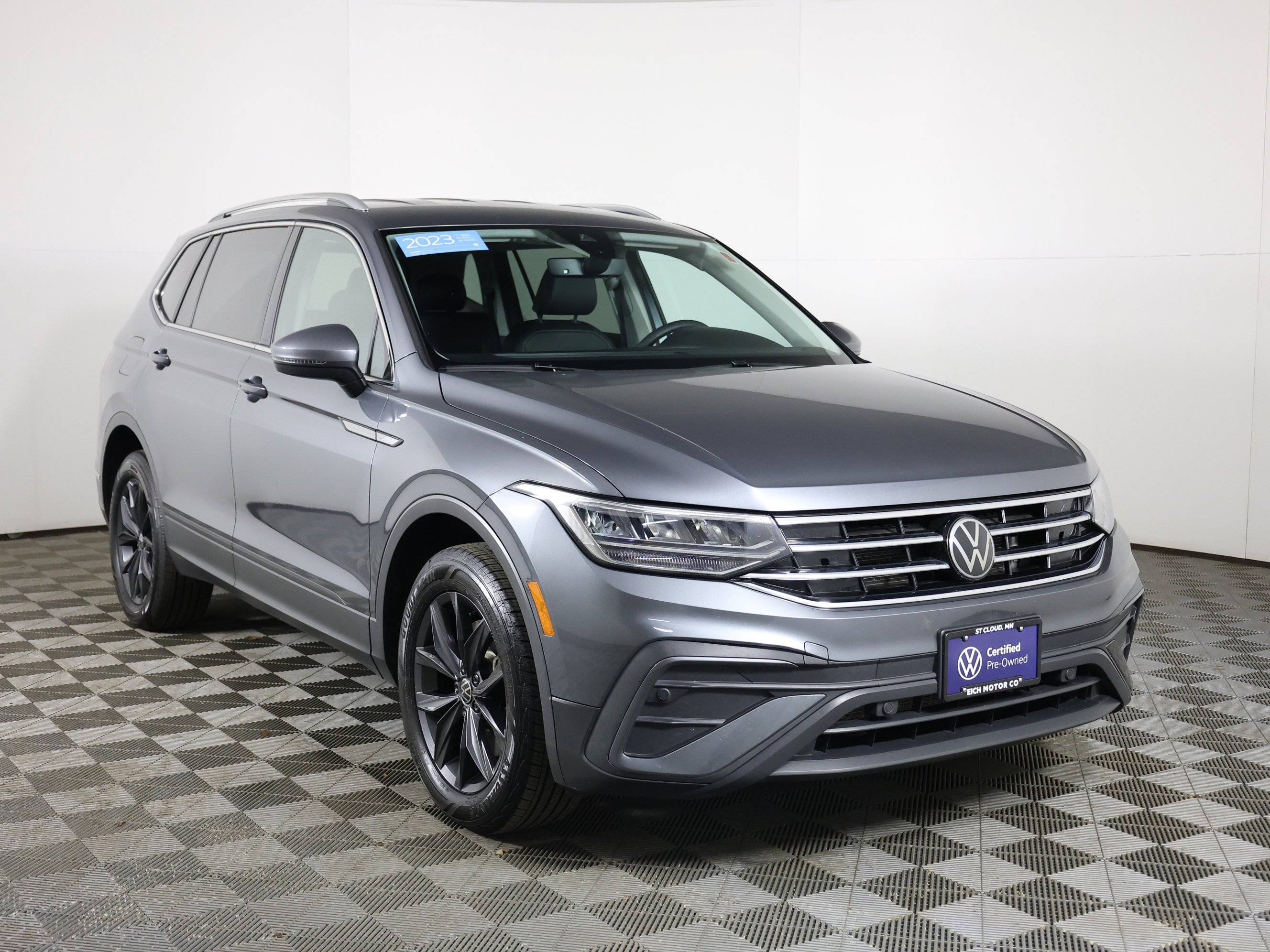 2023 Volkswagen Tiguan SE