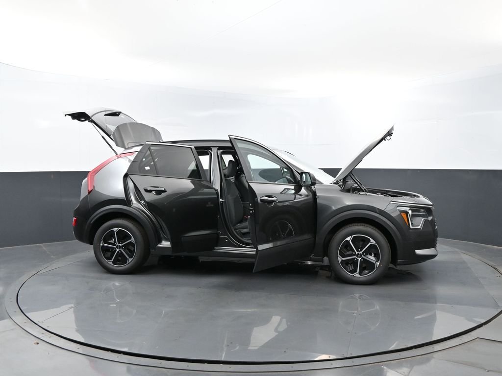 New 2026 Gray Kia LX image 29