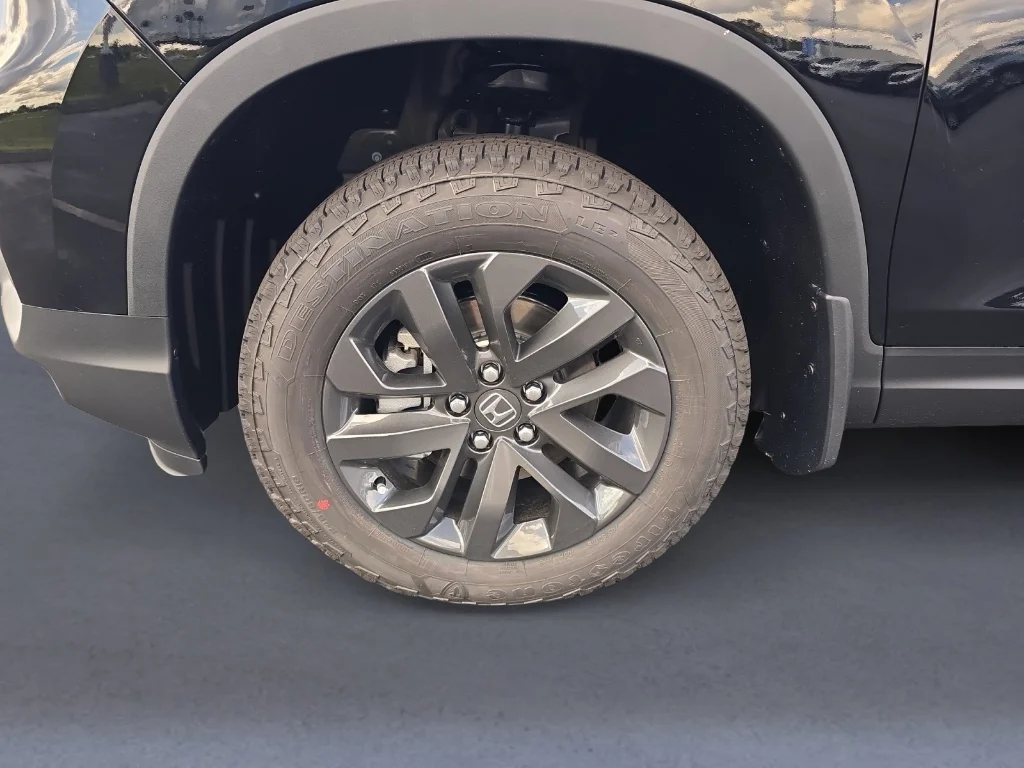 2026 Honda Ridgeline Sport - Photo 11
