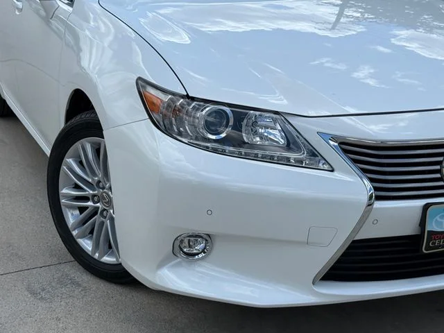 Used 2014 Starfire Pearl Lexus 350 image 4