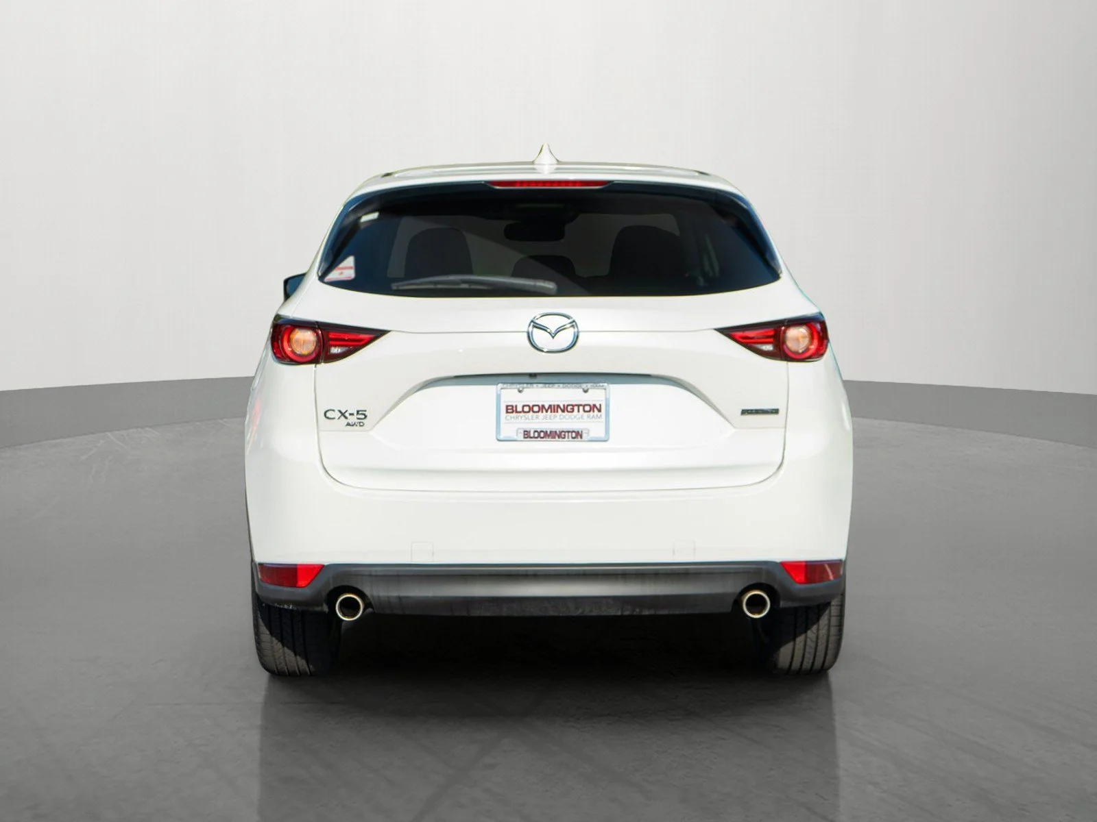 Used 2020 Snowflake White Pearl Mica Mazda Grand Touring image 6
