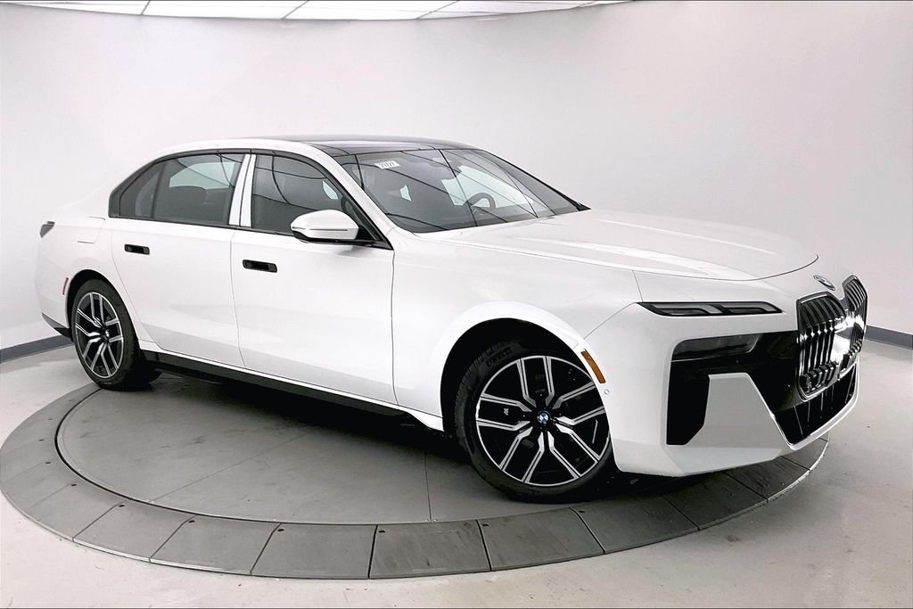 Used 2024 Mineral White Metallic BMW  image 12