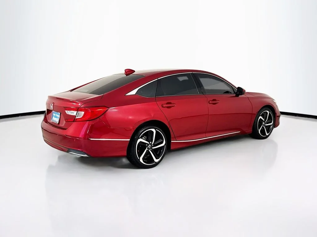 Certified Used 2022 Radiant Red Metallic Honda EX-L image 8