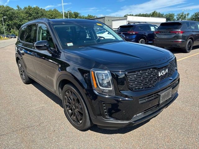 Used 2022 Ebony Black Kia SX image 1