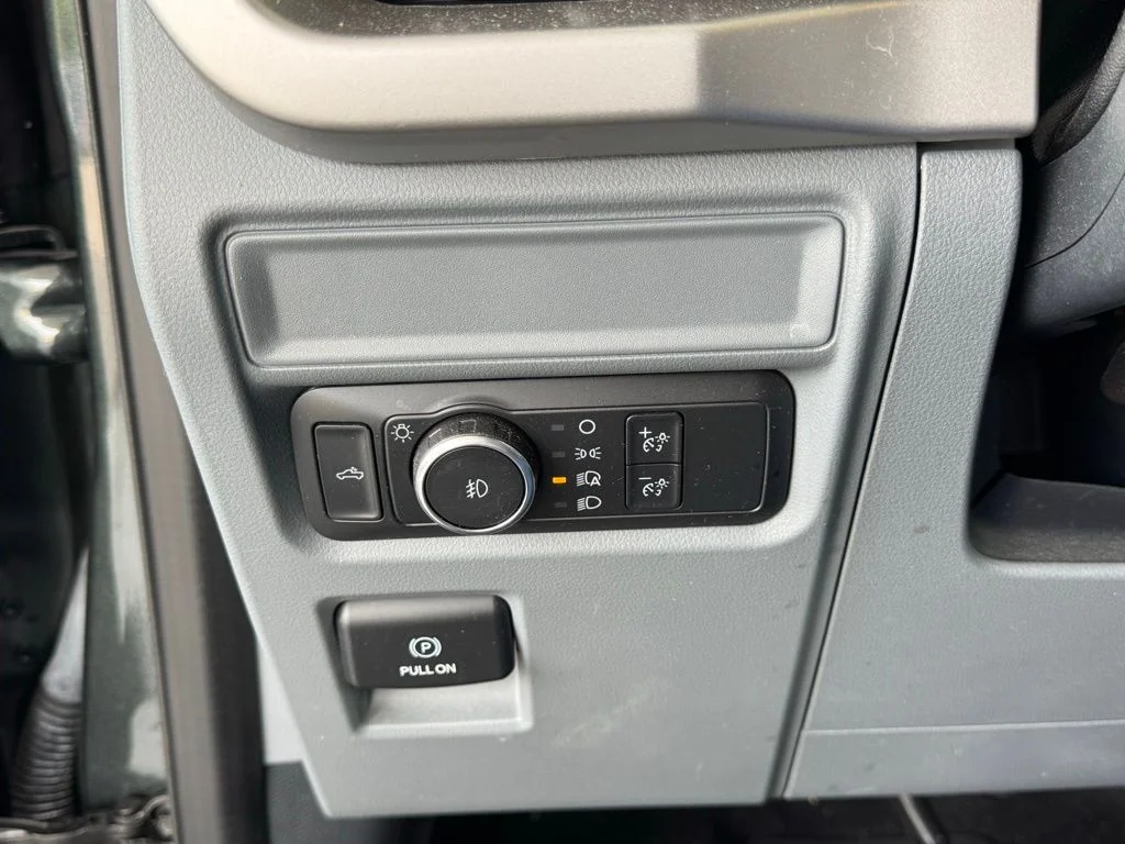 Used 2021 Gray Ford XLT image 36