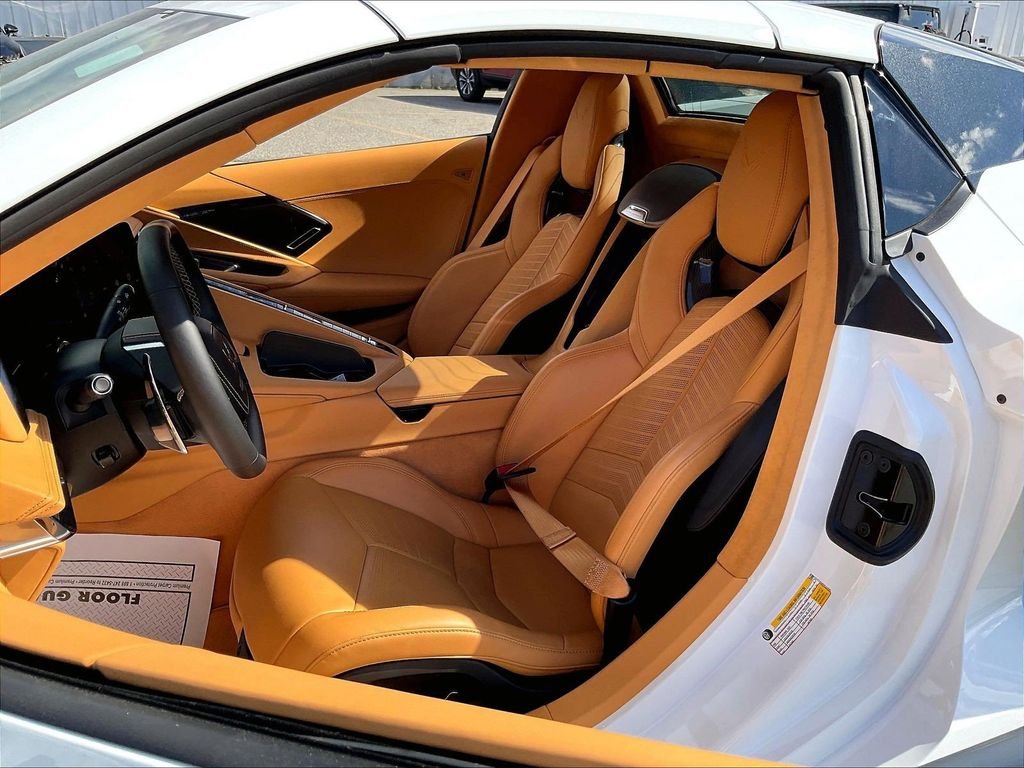 Used 2024 White Chevrolet Stingray image 10