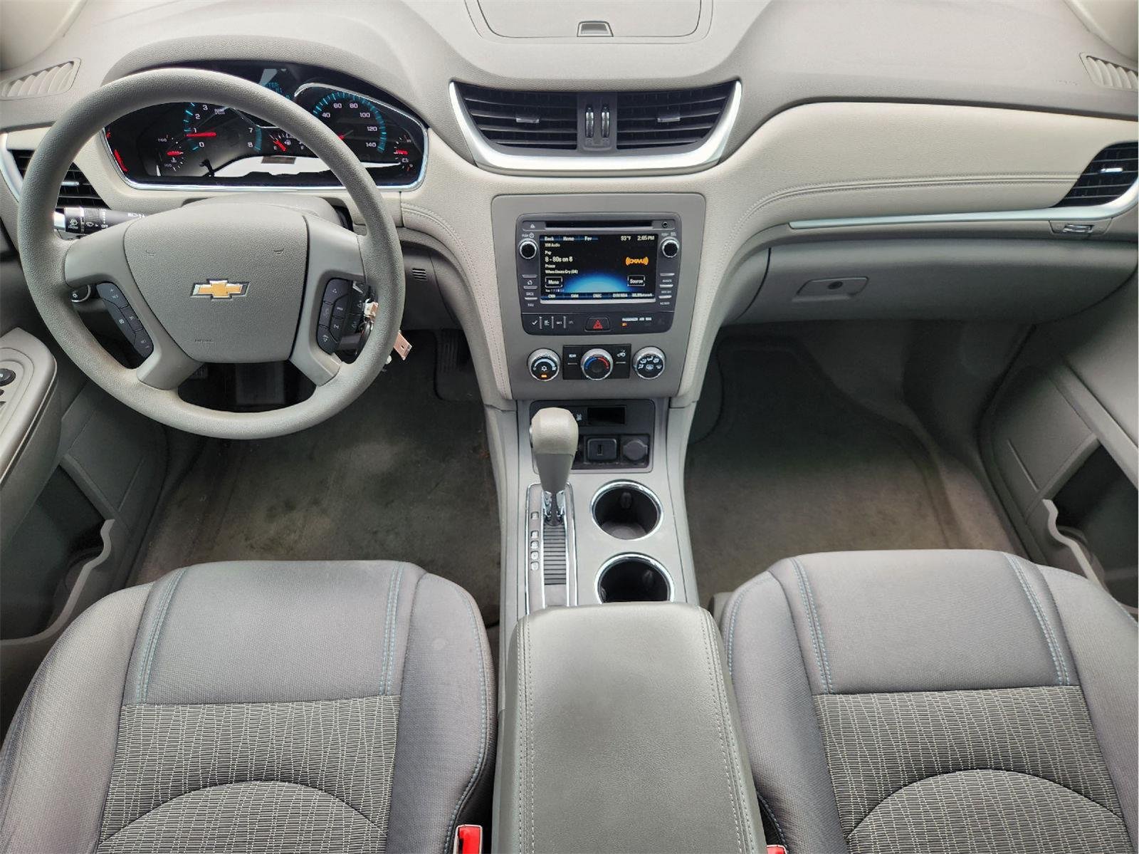 2017 Chevrolet Traverse LS - Photo 25