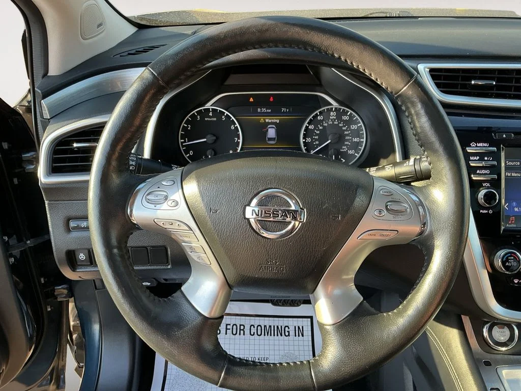 Used 2018 Blue Nissan SL image 19