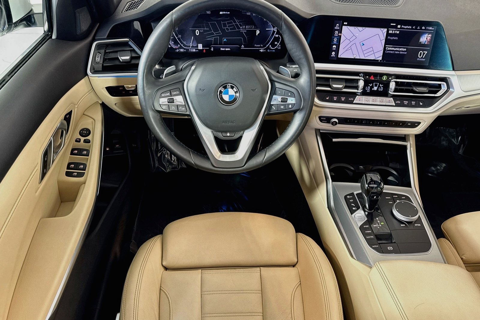 Used 2021 Alpine White BMW 330e image 21