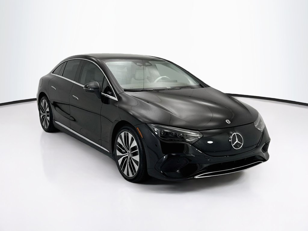 Certified Used 2023 Black Mercedes-Benz 500 Sedan image 3