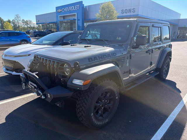 Used 2023 Gray Jeep Sport image 1