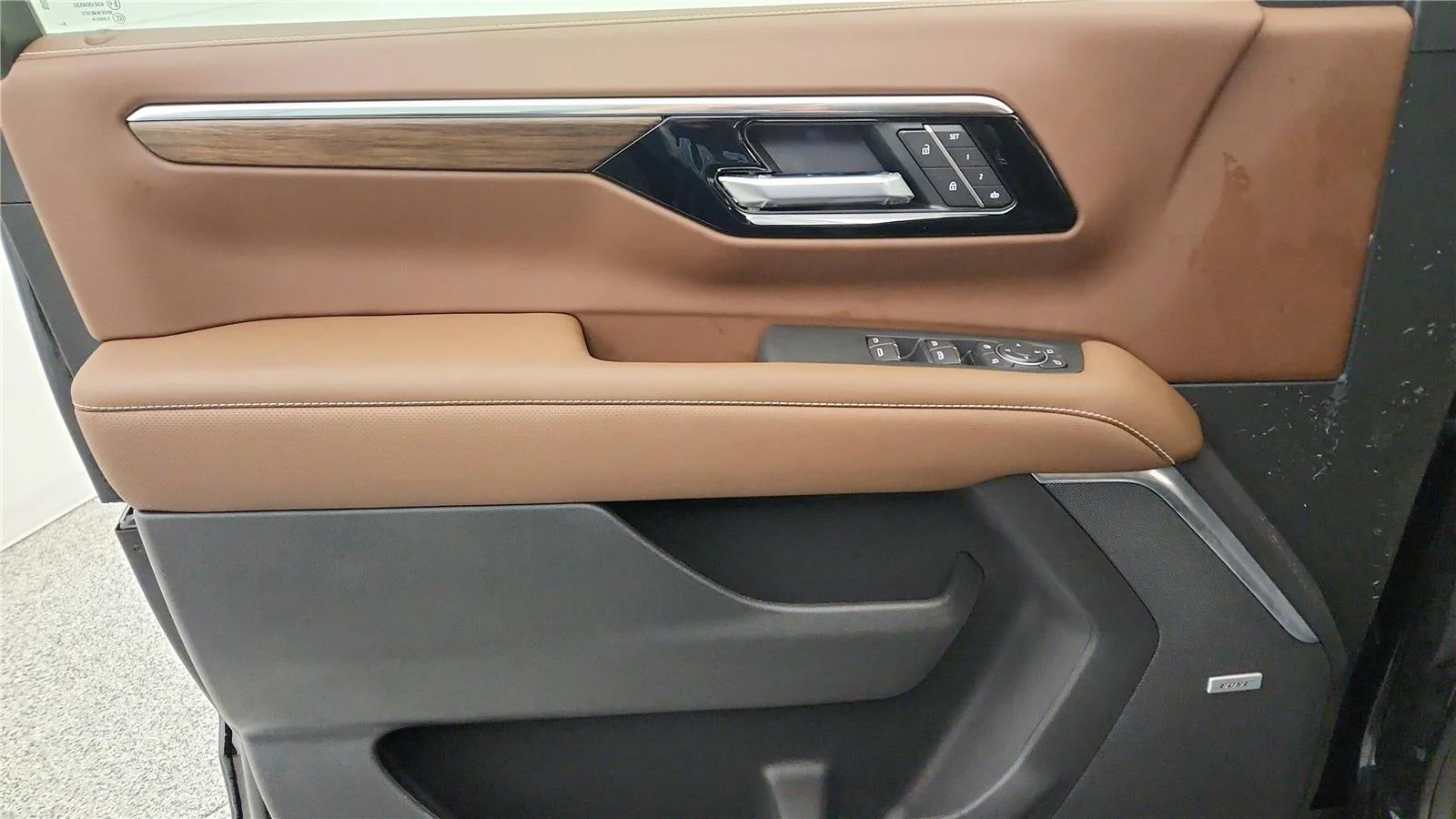 2026 Chevrolet Suburban High Country - Photo 34