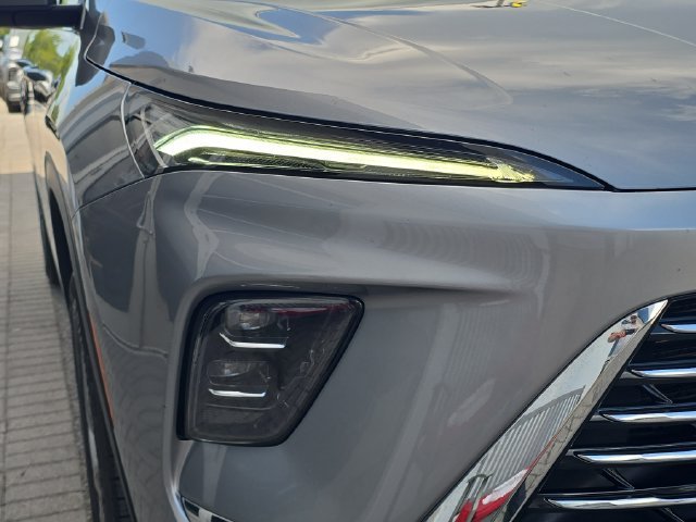 2025 Buick Enclave Preferred - Photo 10