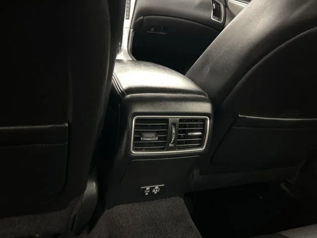 Used 2023 Black INFINITI LUXE image 25