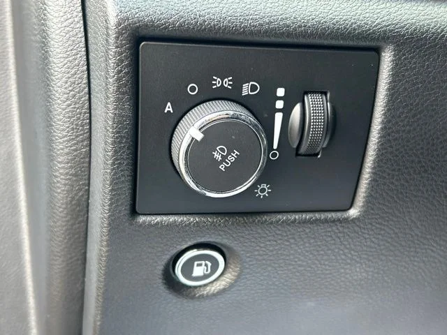 Used 2021 Blue Jeep Limited image 23