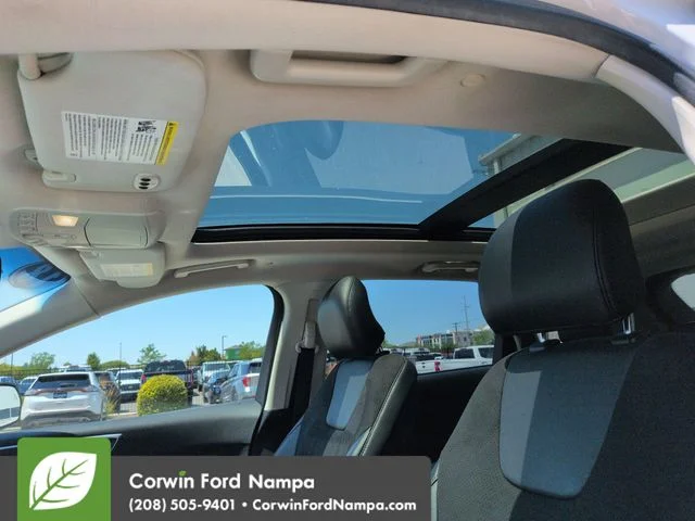 Used 2018 White Ford Sport image 22