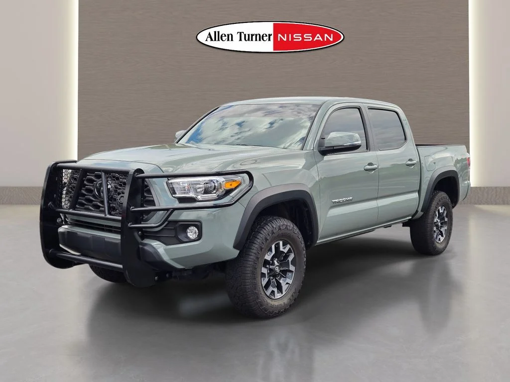 Used 2022  Toyota TRD Off-Road image 5