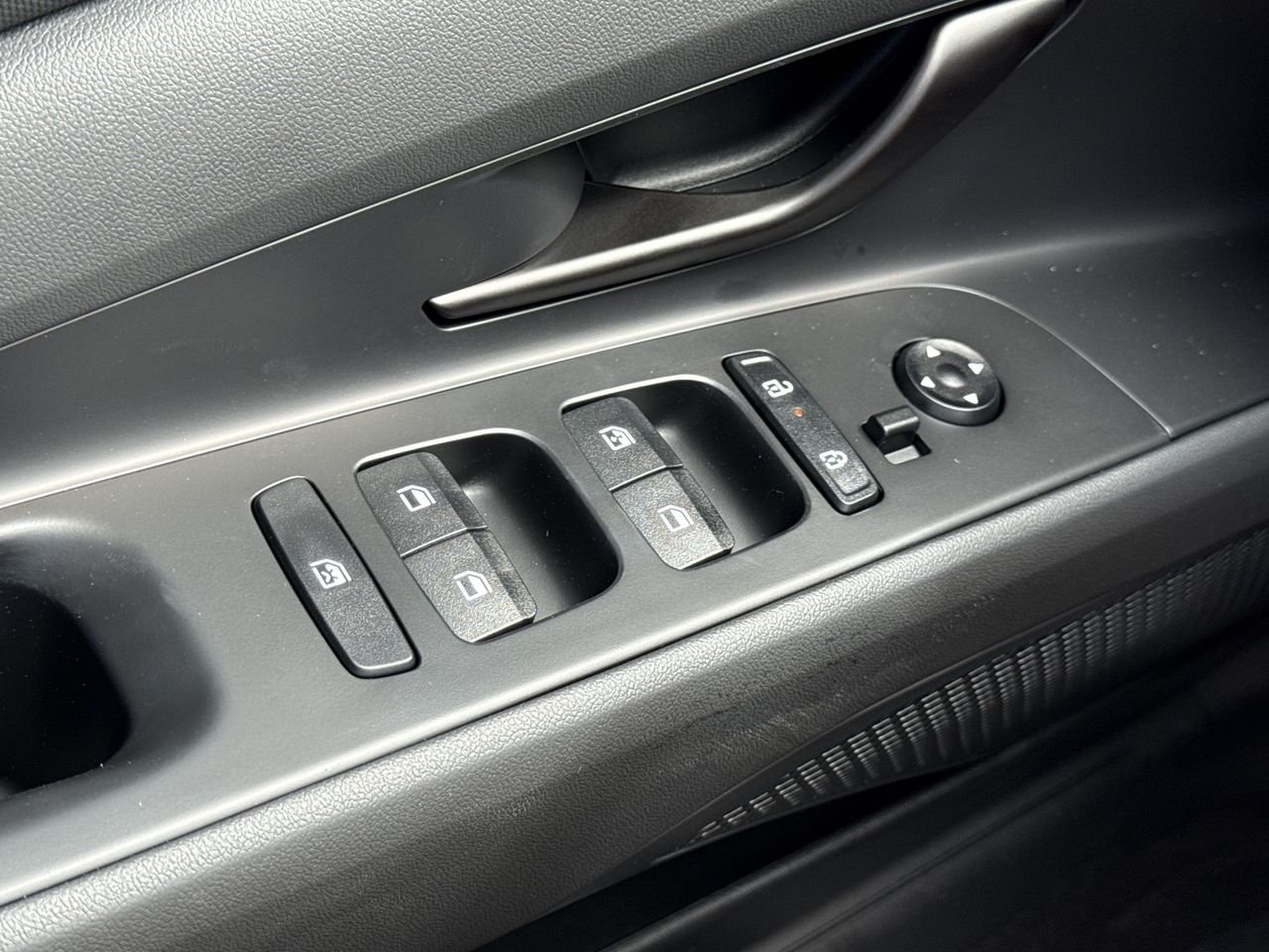 New 2026 Abyss Black Hyundai SEL Sport Plus image 16